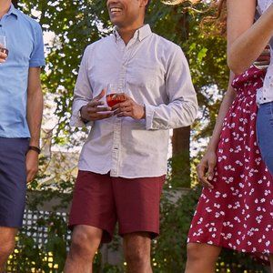 Mens Gap Hybrid 10” shorts Indian red